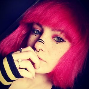 Meet your Posher, Lizzy